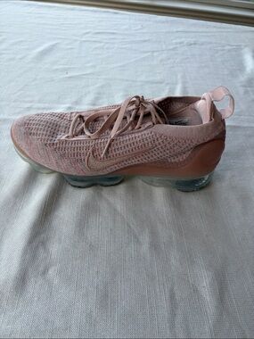 Nike Women's Knit Lace-Up Sneakers in Dusty Pink
